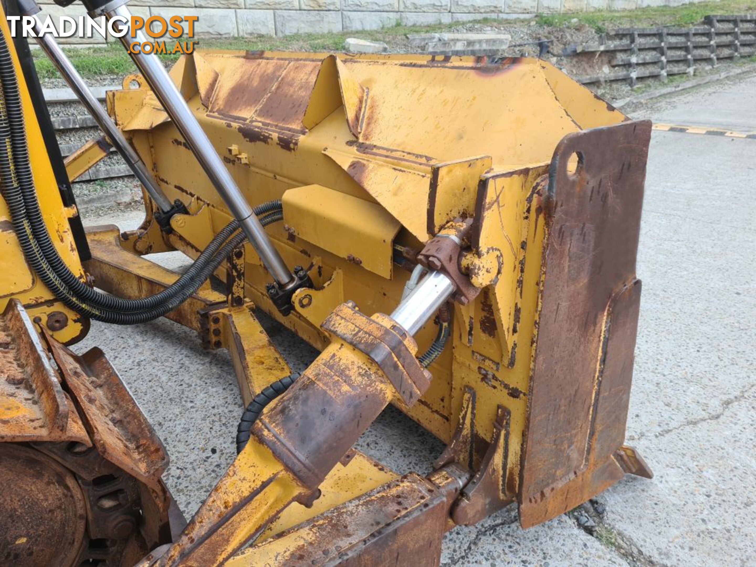 2011 Caterpillar D6T XL Bulldozer (Stock No. 96831) 