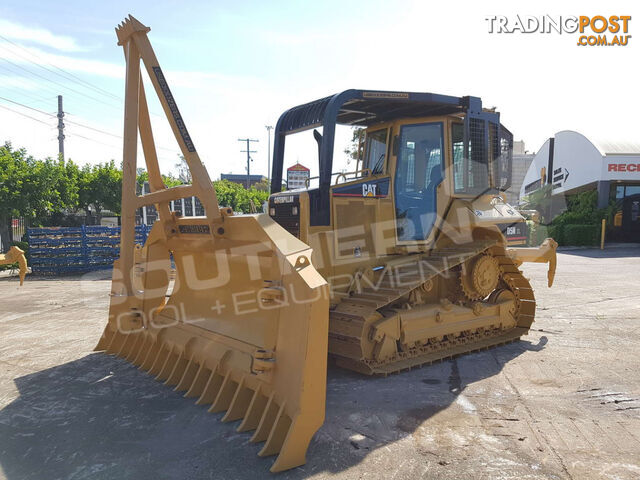 Caterpillar D5N XL Bulldozer w Stick Rake Tree Spear fitted (Stock No. 2273ss)