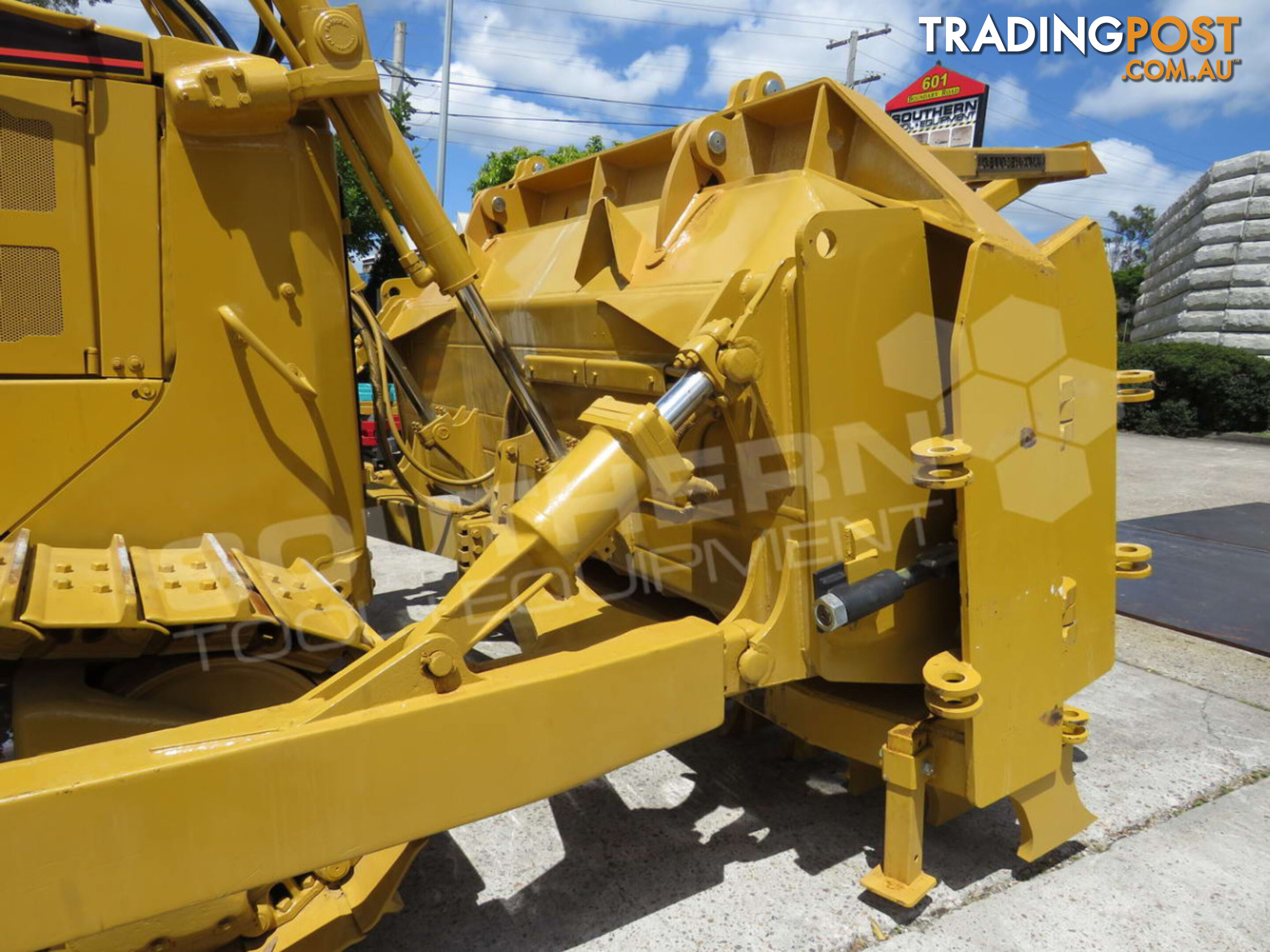 Caterpillar D6R XL Bulldozer with Stick Rake & Tree Spear 