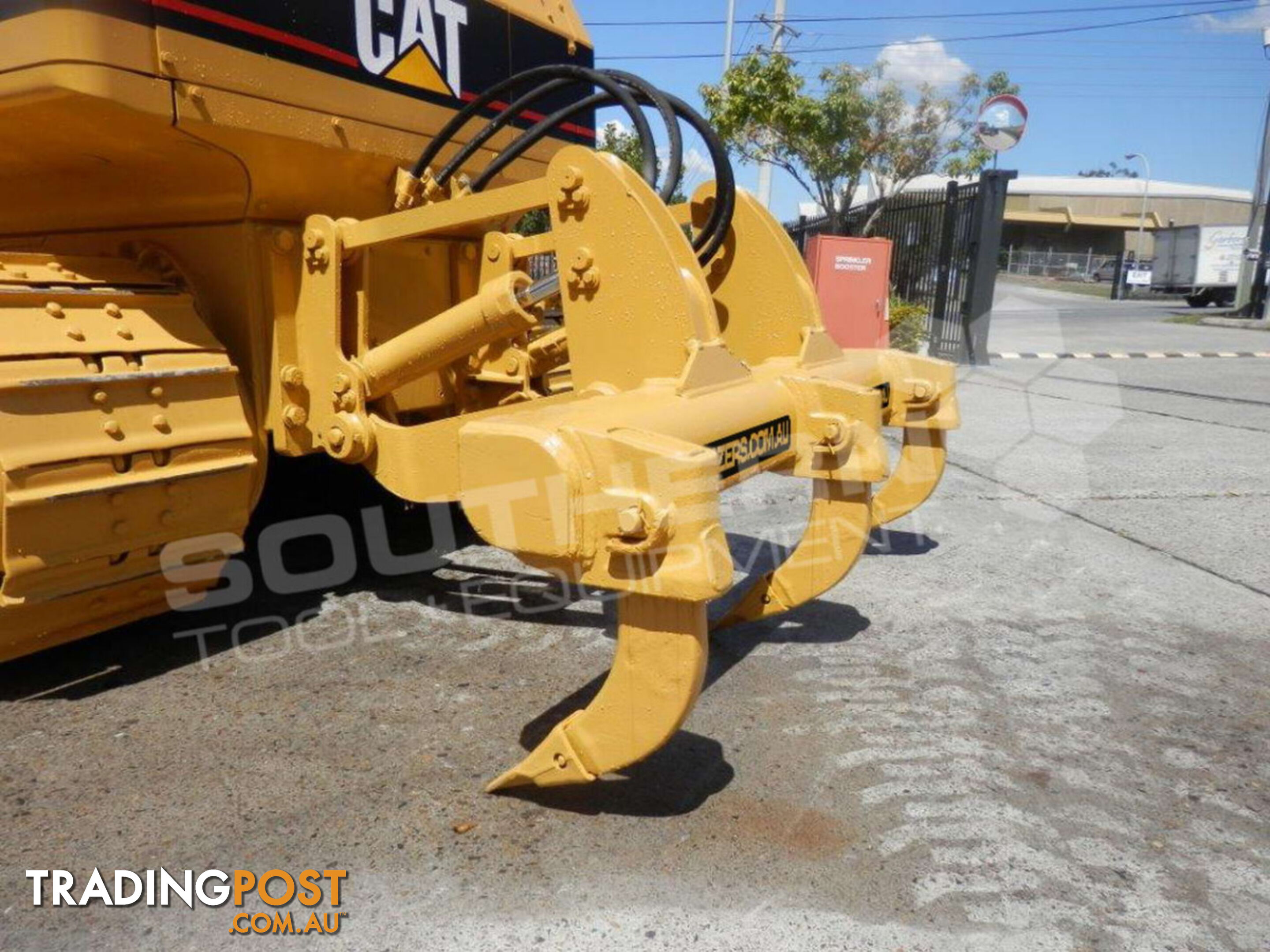 Caterpillar D4G Two Barrel Dozer Rippers