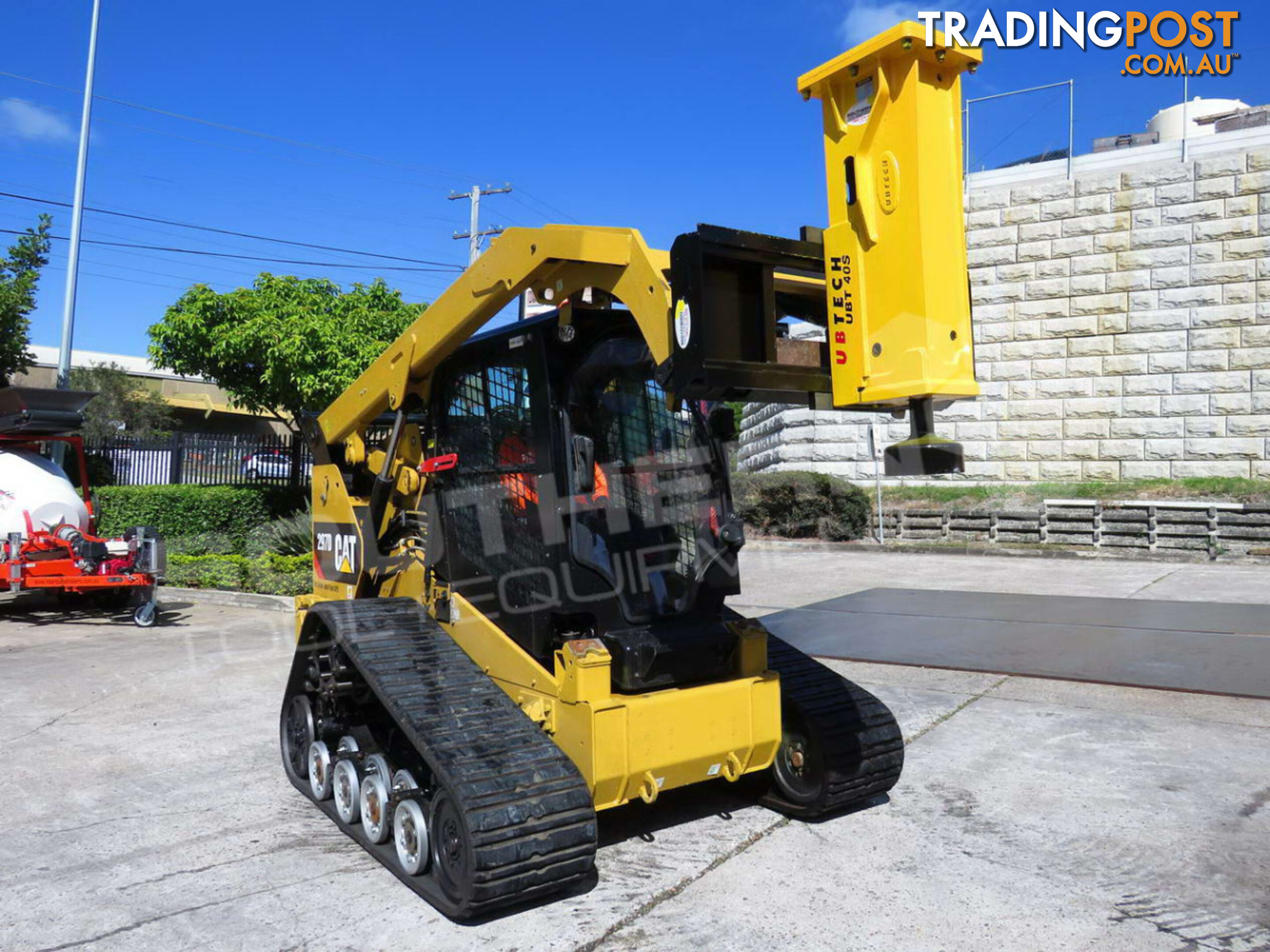  UBTECH Hydraulic Post Driving Silenced Hammer UBT40S Skid Steer Loader 