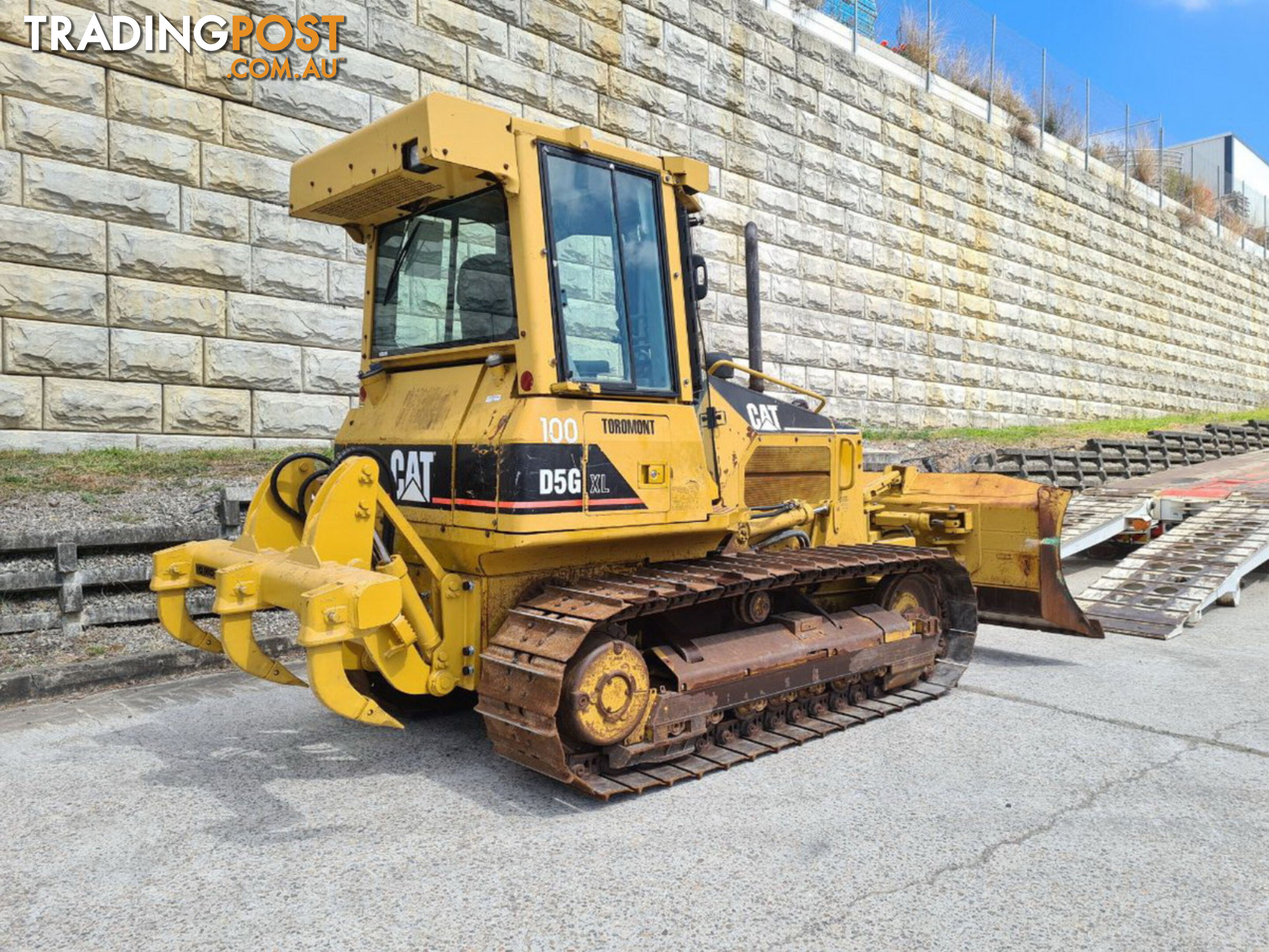 2005 Caterpillar D5G XL Bulldozer (Stock No. 89673)