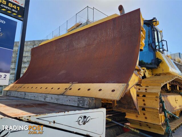 Komatsu D61PX-24 Bulldozer (Stock No. 94743) - photo 5 of 30