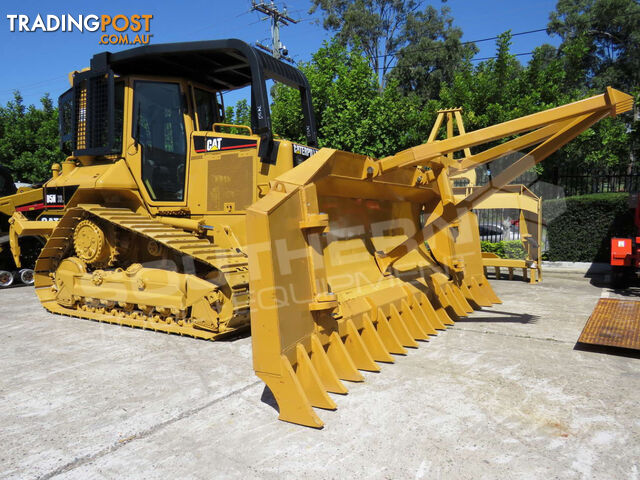 Caterpillar D5N XL Bulldozer (Stock No. 2267) - photo 2 of 24