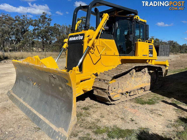 2012 Komatsu D65EX-17 Bulldozer (Stock No. 85968) - photo 2 of 37