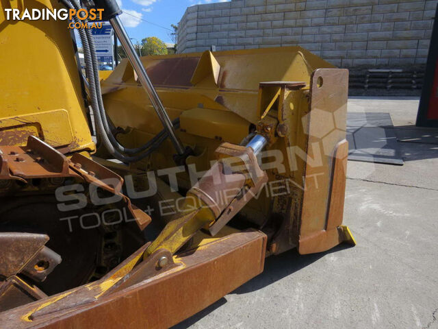 Caterpillar D6T XL Bulldozer (Stock No. 2317)