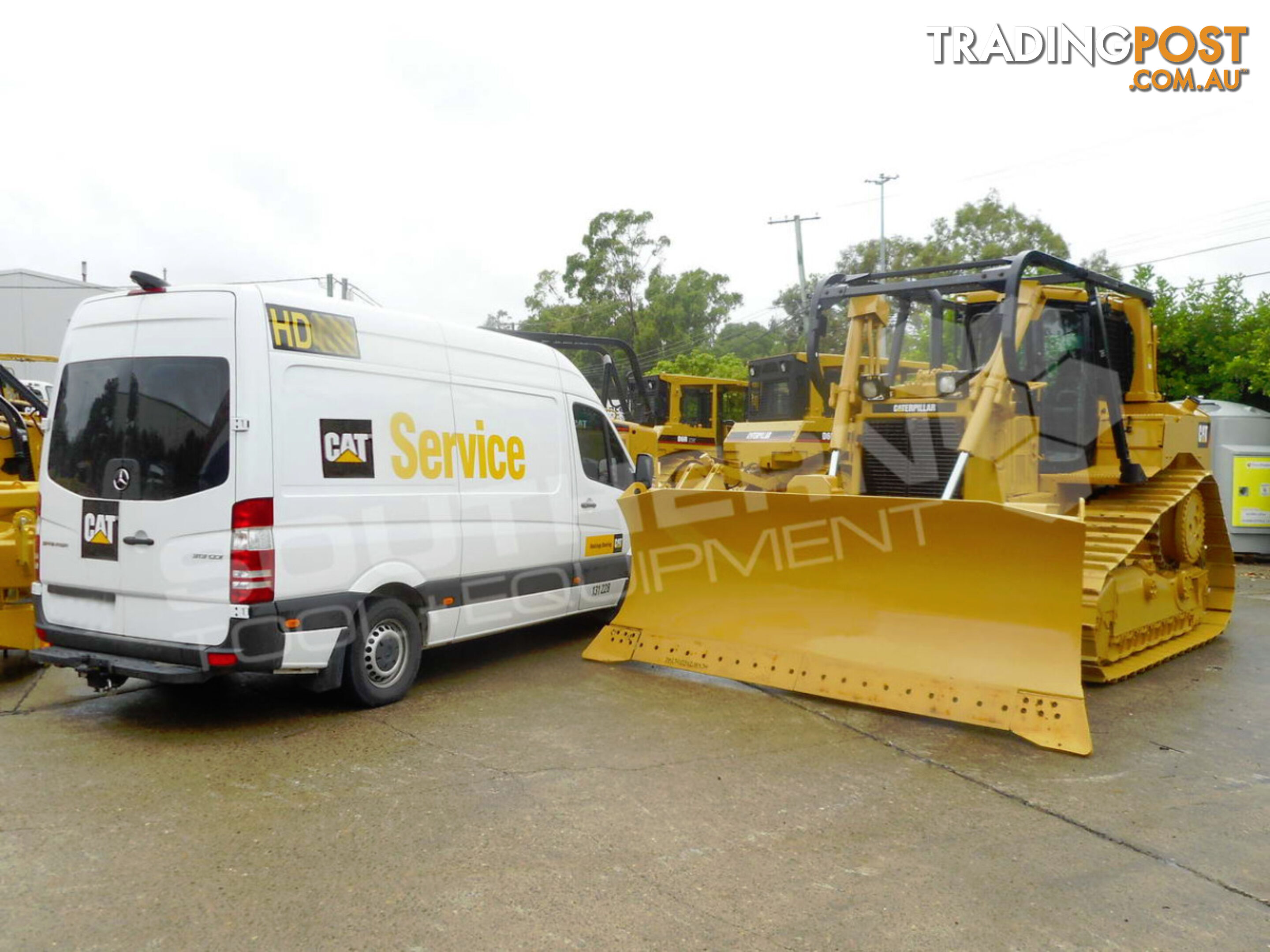 CATERPILLAR D6T XL Bulldozer CAT D6 dozer with Stick Rake & Drive in Tree Spear