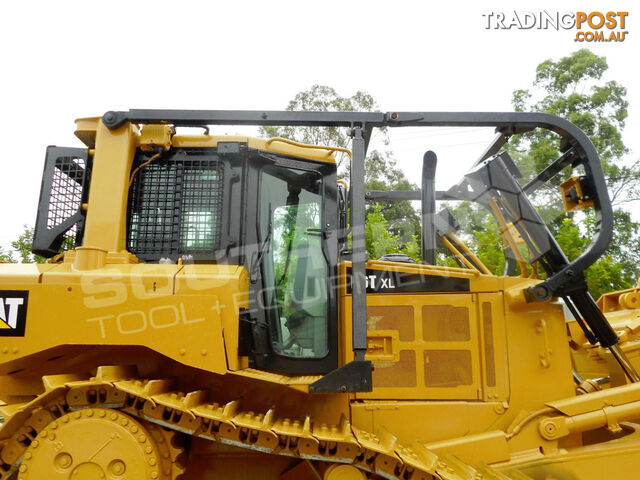 CATERPILLAR D6T XL Bulldozer CAT D6 dozer with Stick Rake & Drive in Tree Spear