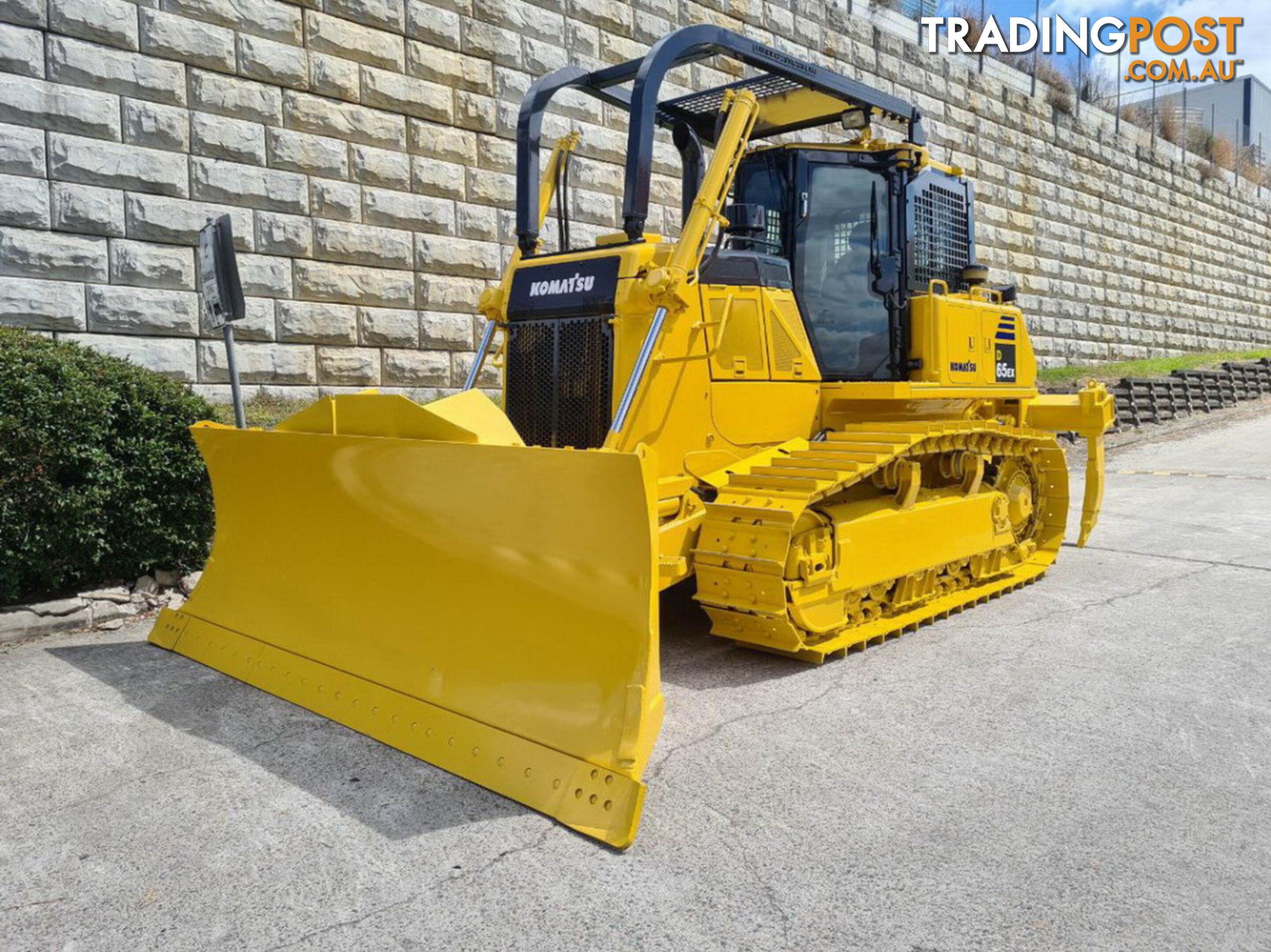 2015 Komatsu D65EX-18 Bulldozer (Stock No. 85942)