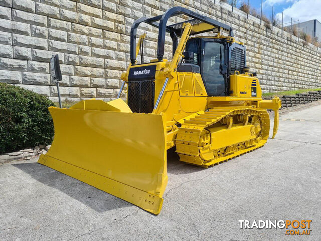 2015 Komatsu D65EX-18 Bulldozer (Stock No. 85942)