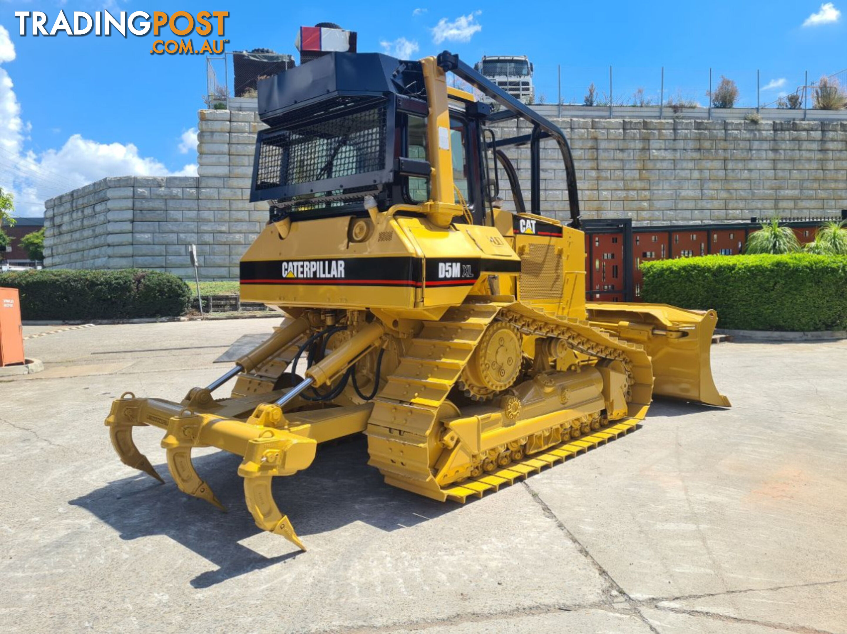 Caterpillar D5M XL Bulldozer (Stock No. 97851)