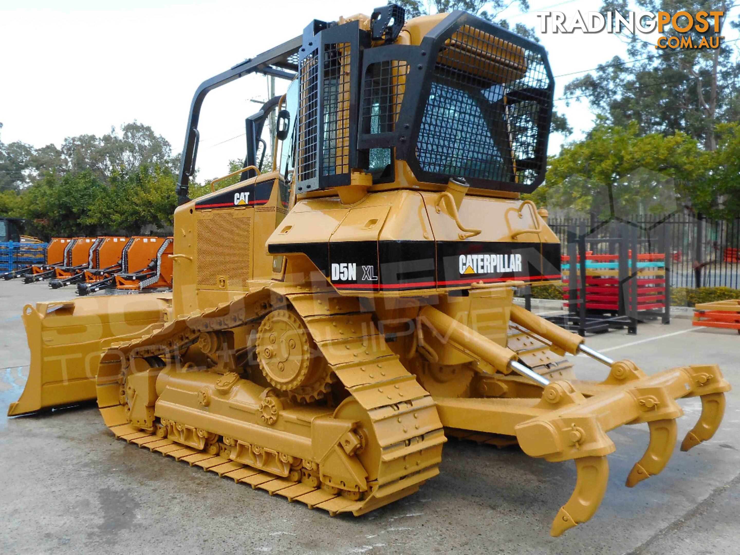 Caterpillar D5M D5N XL Dozers Screens & Sweeps