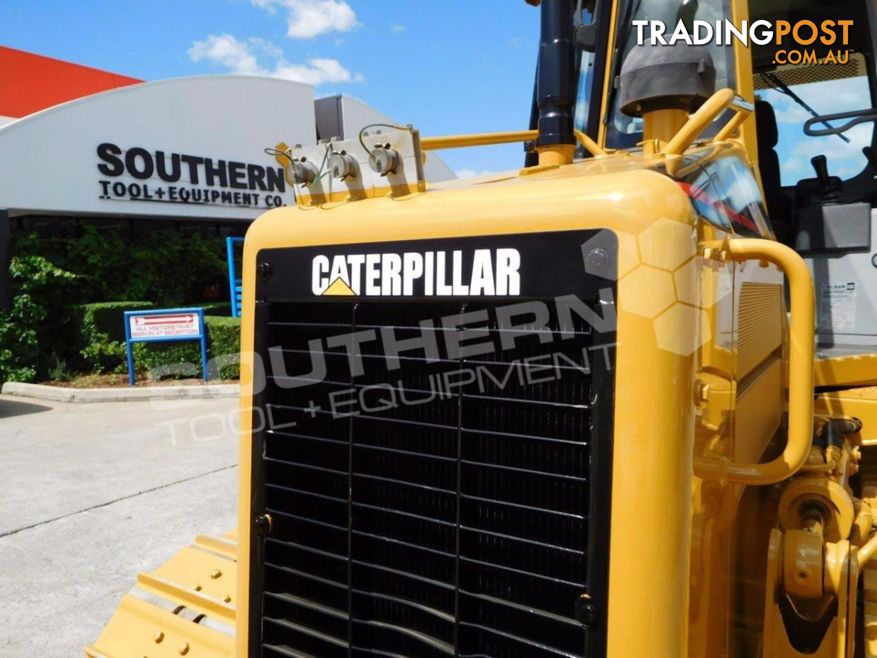 CATERPILLAR D4G XL Bulldozer / CAT D4 AC CAB