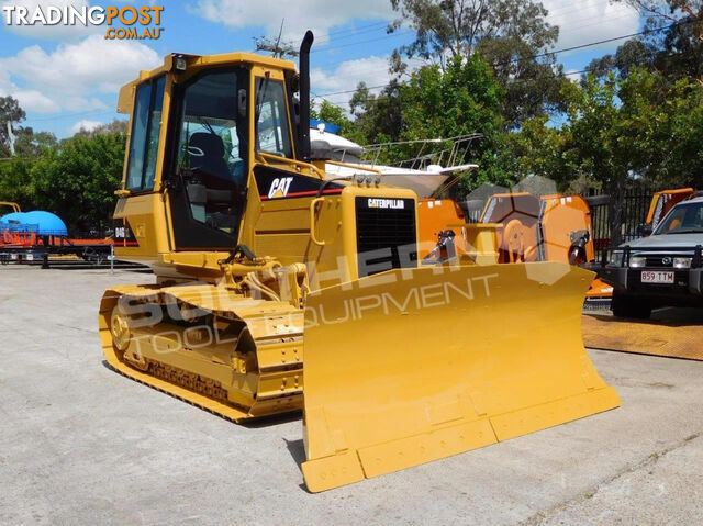 CATERPILLAR D4G XL Bulldozer / CAT D4 AC CAB