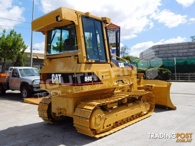 CATERPILLAR D4G XL Bulldozer / CAT D4 AC CAB