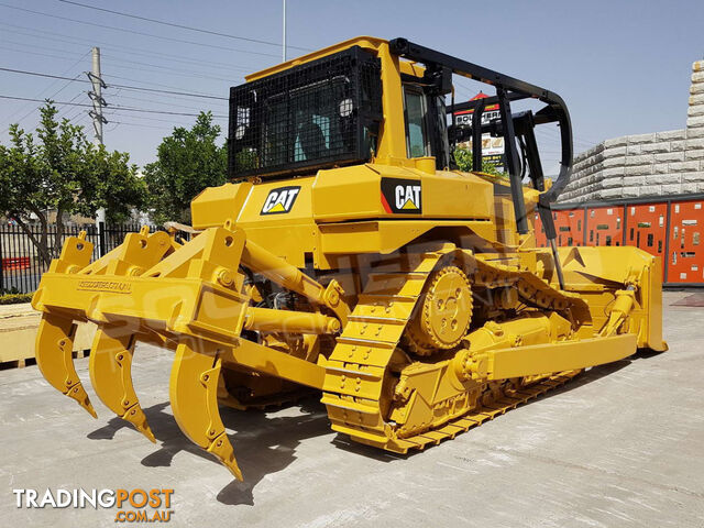 Caterpillar D6T XL Bulldozer SU Blade