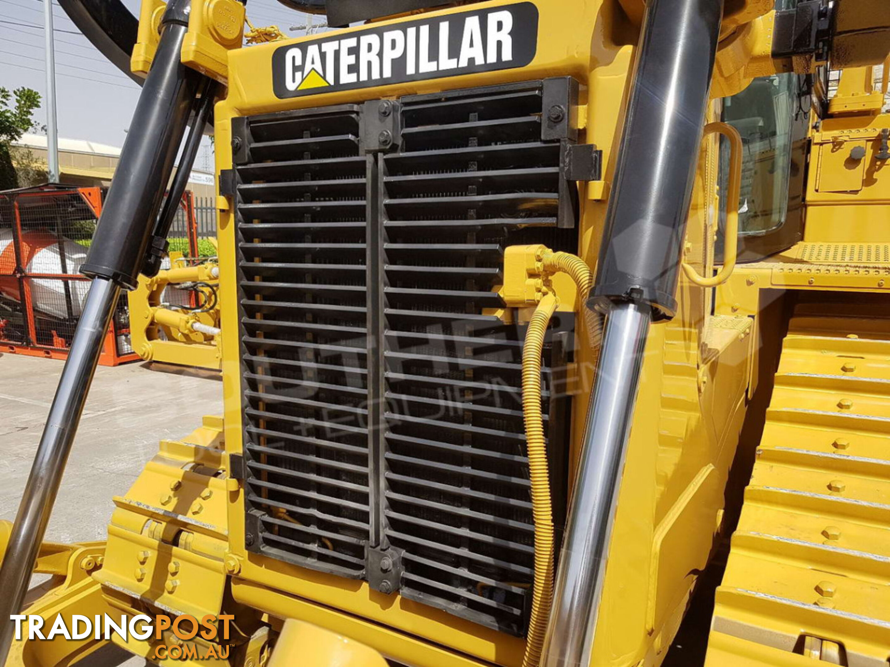 Caterpillar D6T XL Bulldozer SU Blade