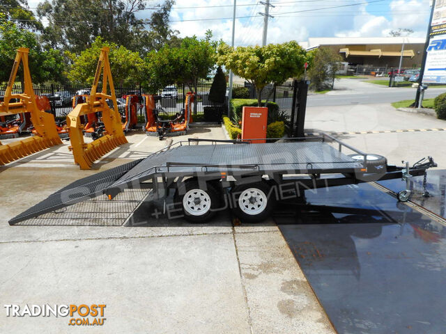 4.5 TON Custom build Moffett Forklifts Trailers Tailgater Plant Trailers