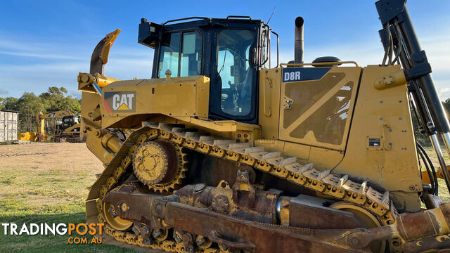 2017 Caterpillar D8R Bulldozer - photo 4 of 18