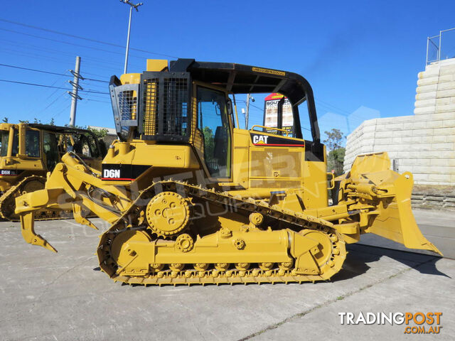 CATERPILLAR D6N XL Bulldozer w Sweeps & Screens