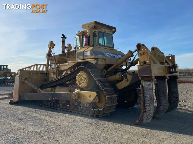 Caterpillar D9N Bulldozer (Stock No. 93574)