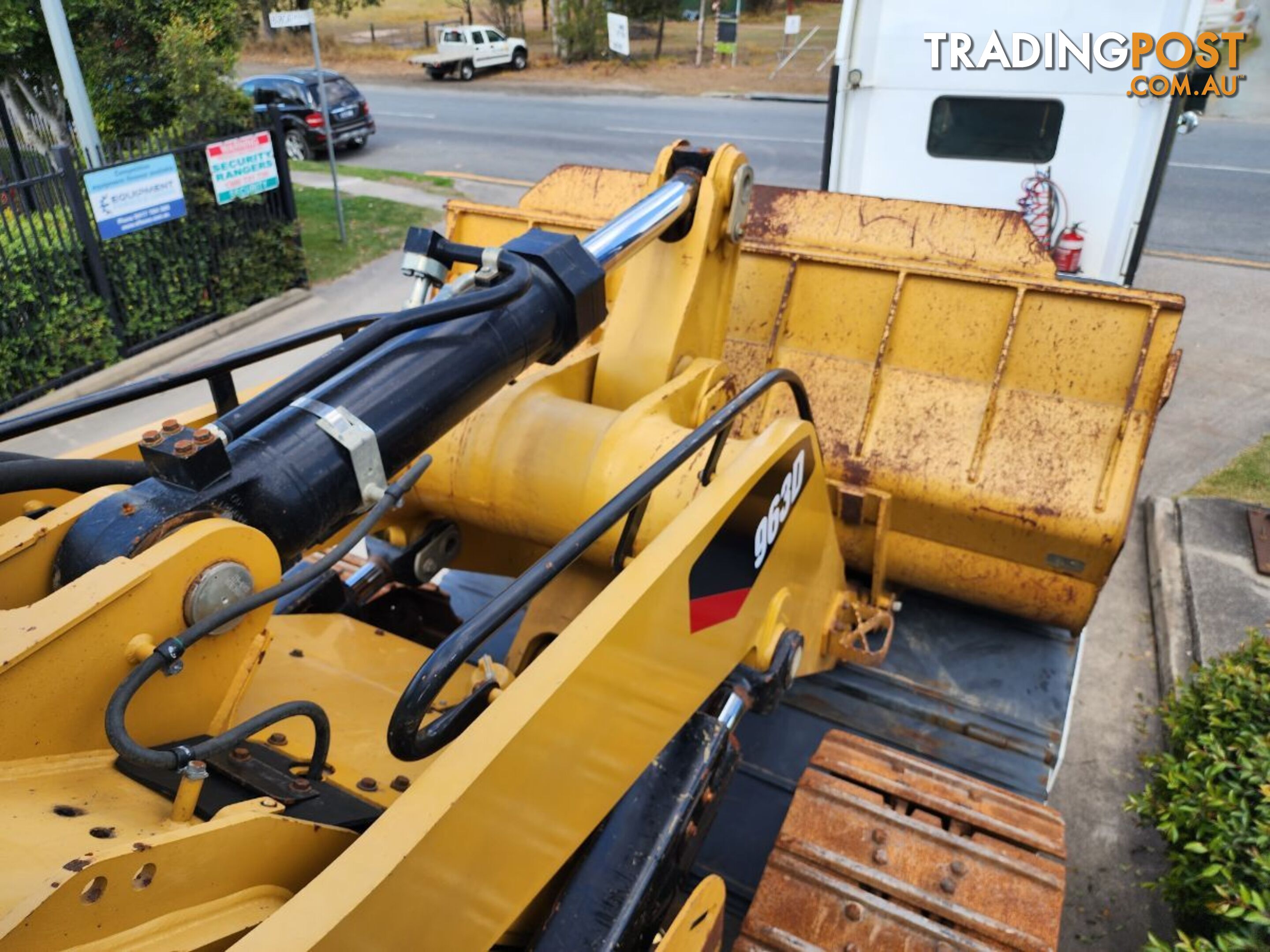 Caterpillar 963D Crawler Loader Drott (Stock No. 99143)