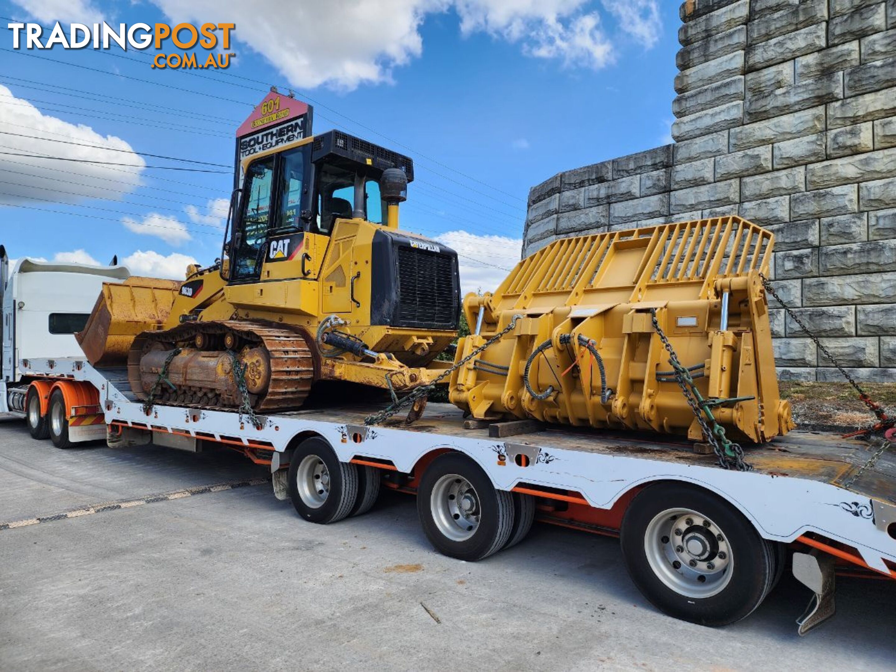 Caterpillar 963D Crawler Loader Drott (Stock No. 99143)