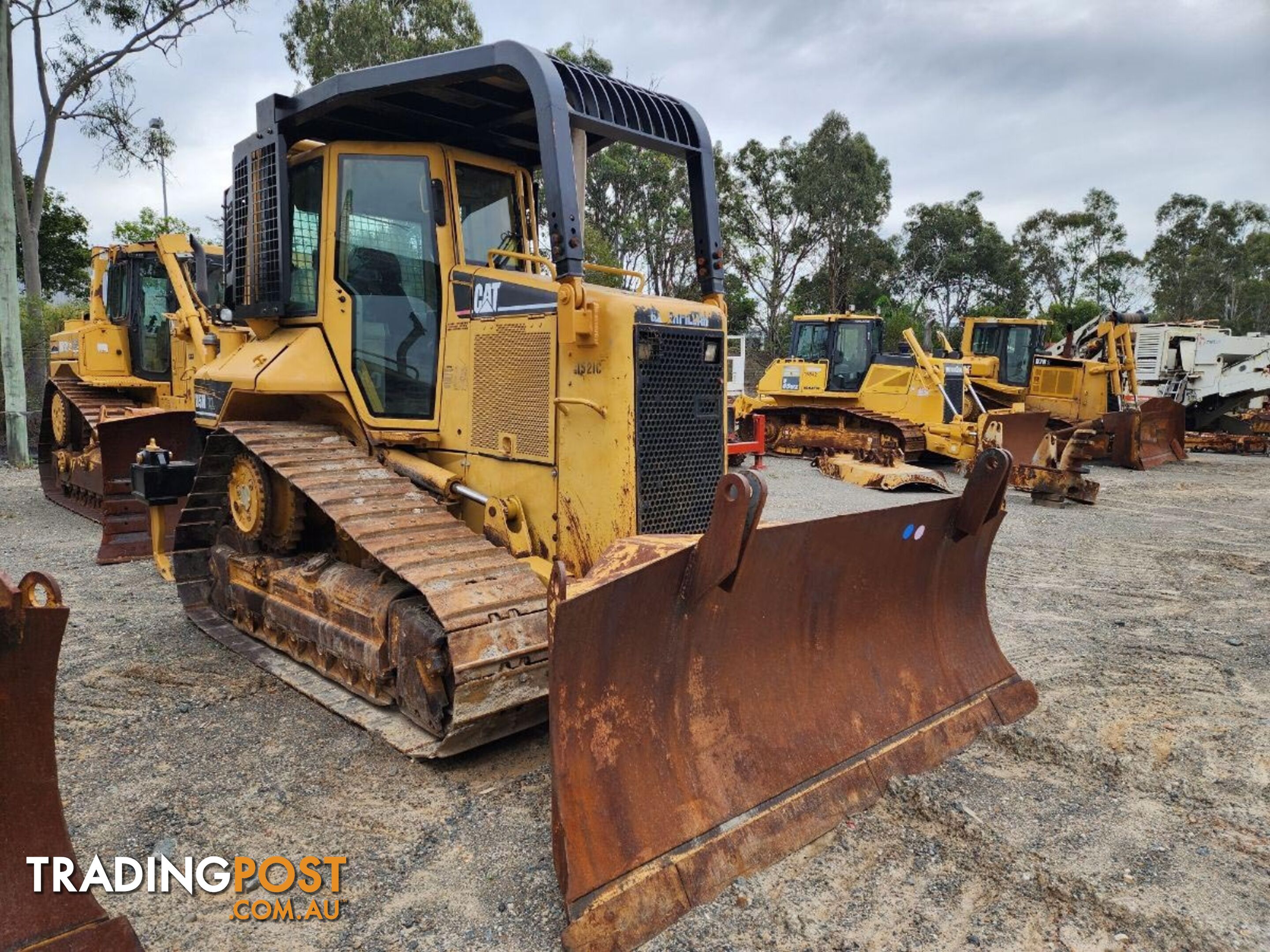 Caterpillar D5N XL Bulldozer (Stock No. 88751)