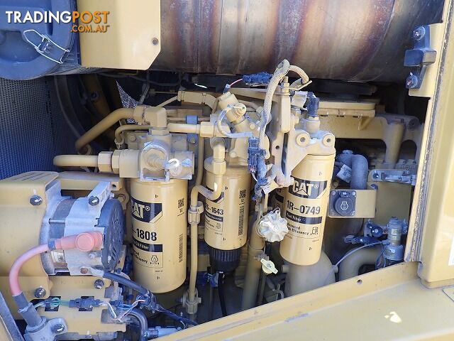 2016 Caterpillar D8T Bulldozer (Stock No. 98577) 