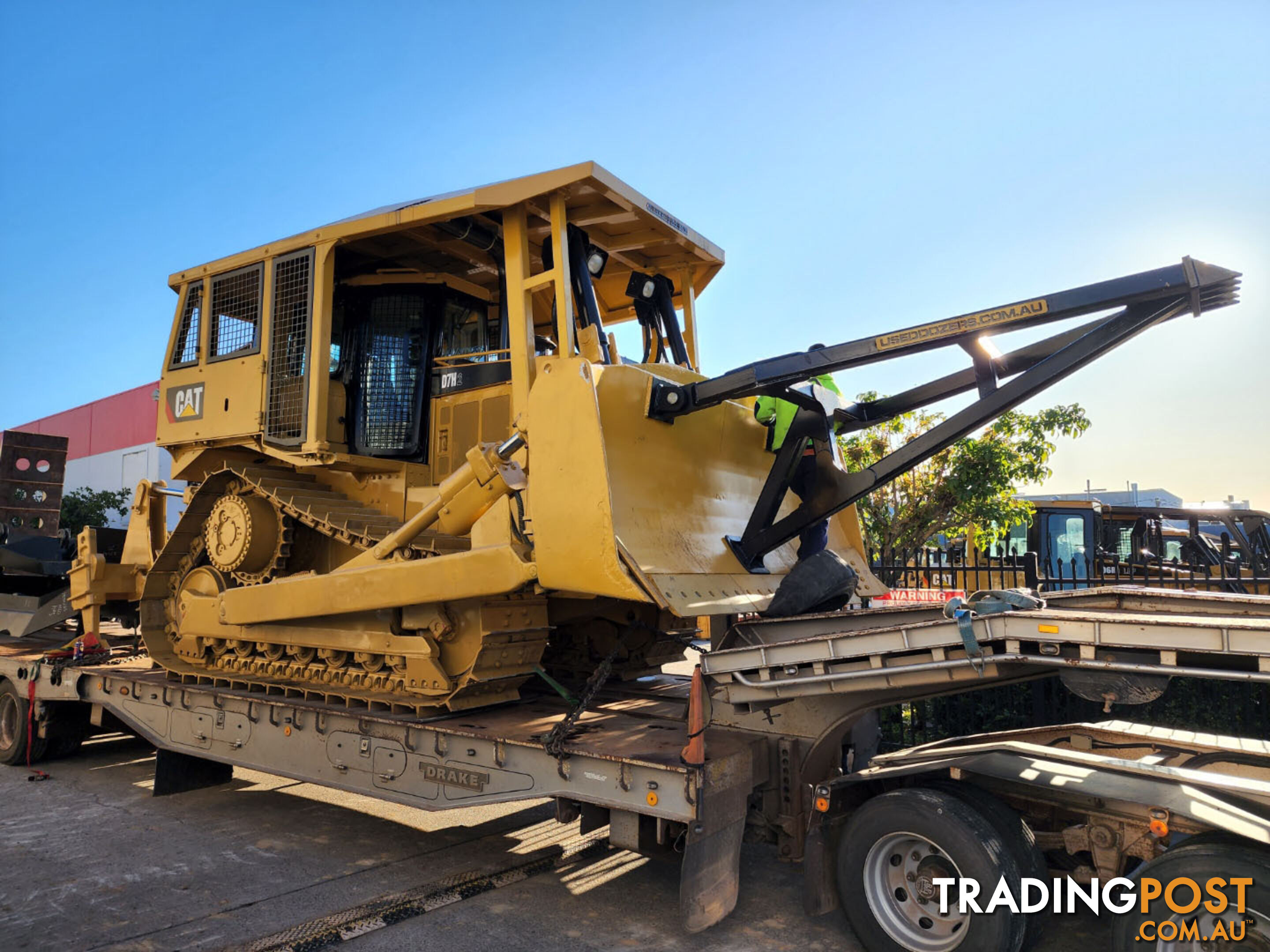 Caterpillar D7H Bulldozer (Stock No. 83643) 