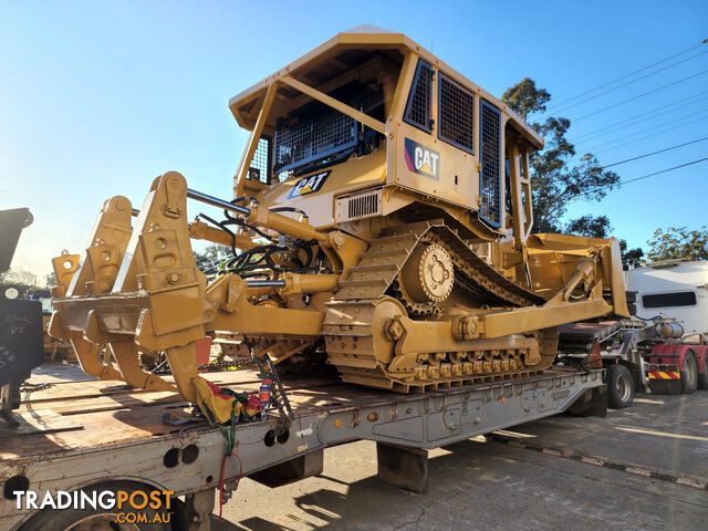 Caterpillar D7H Bulldozer (Stock No. 83643) 