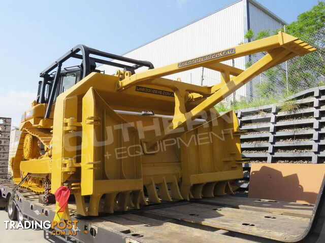 D6R XL Bulldozer SU Blade Stick Rake & Tree Spear fitted