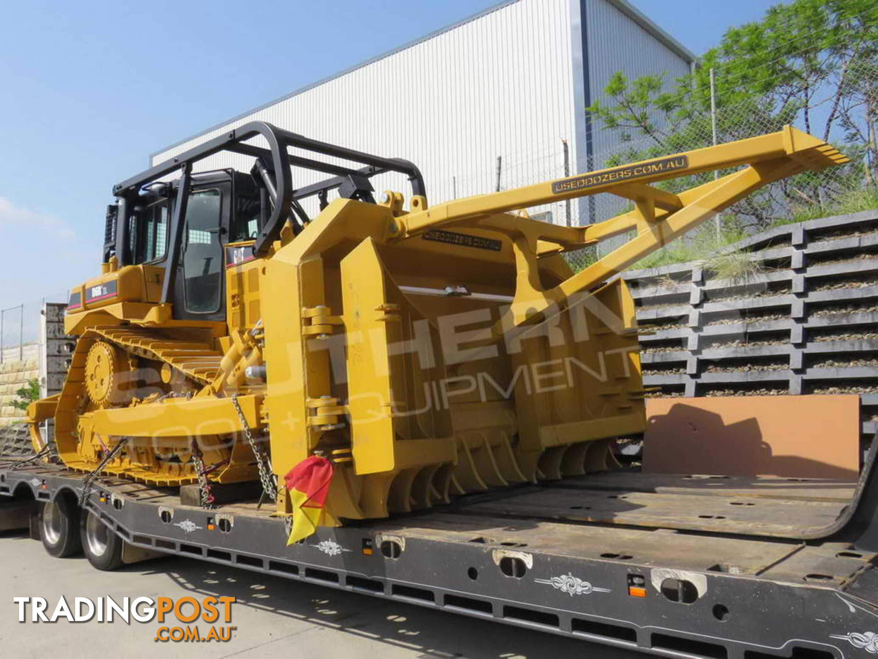 D6R XL Bulldozer SU Blade Stick Rake & Tree Spear fitted