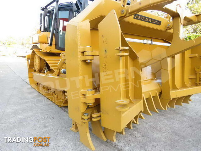 D6R XL Bulldozer SU Blade Stick Rake & Tree Spear fitted