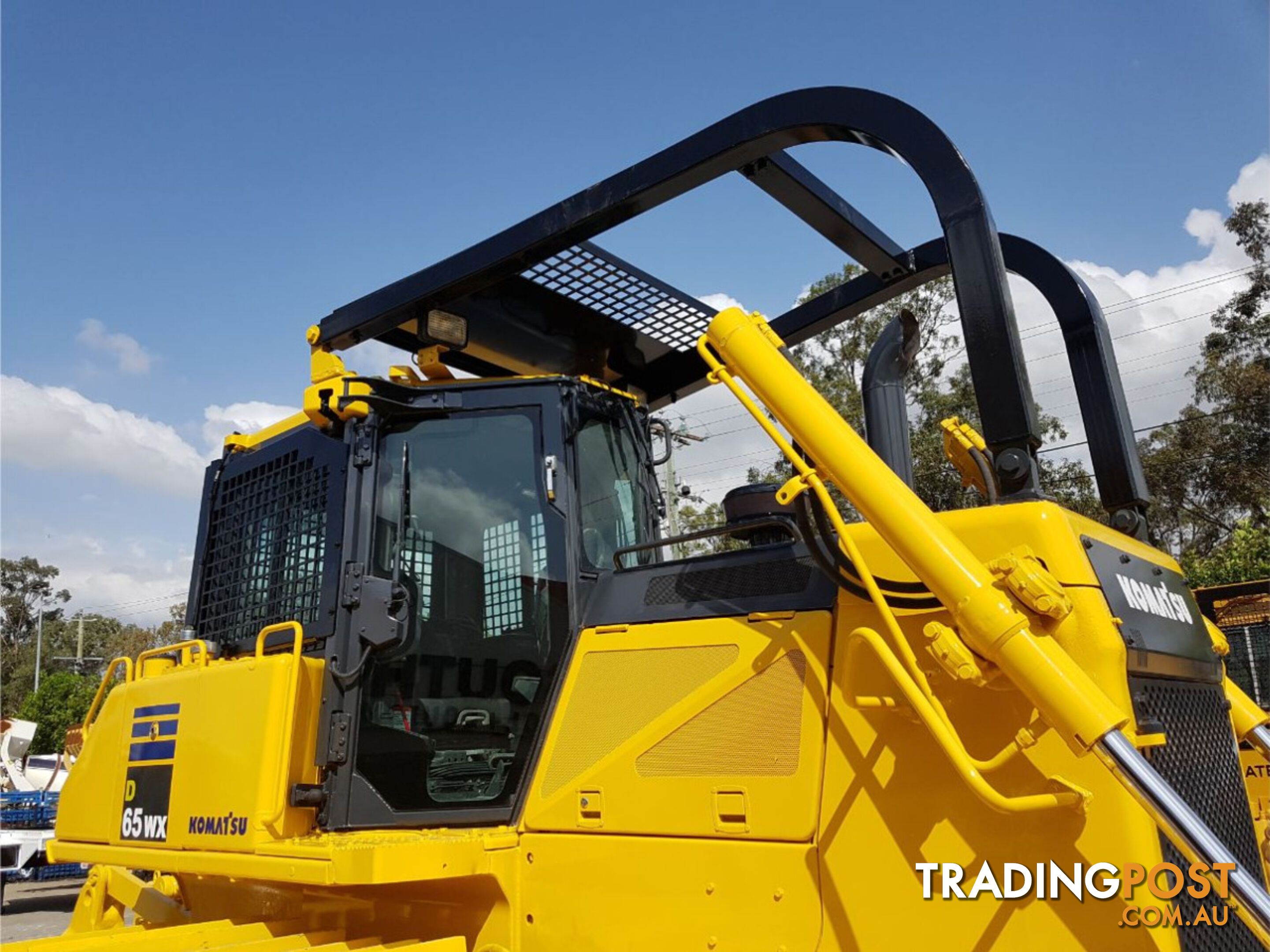  2013 Komatsu D65WX-17 Dozer