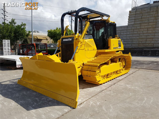  2013 Komatsu D65WX-17 Dozer