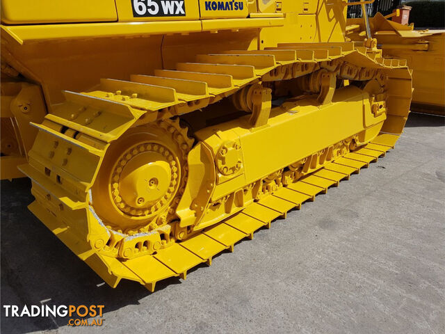  2013 Komatsu D65WX-17 Dozer