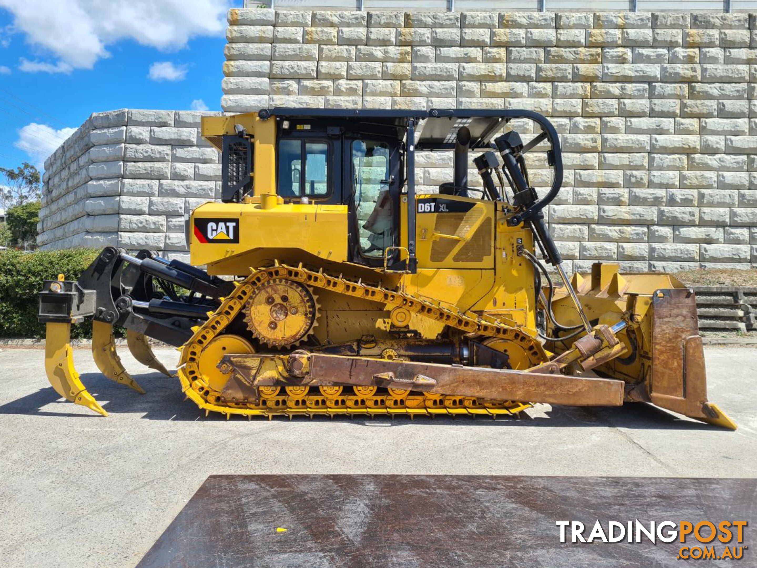 2014 Caterpillar D6T XL Bulldozer (Stock No. 94562) 