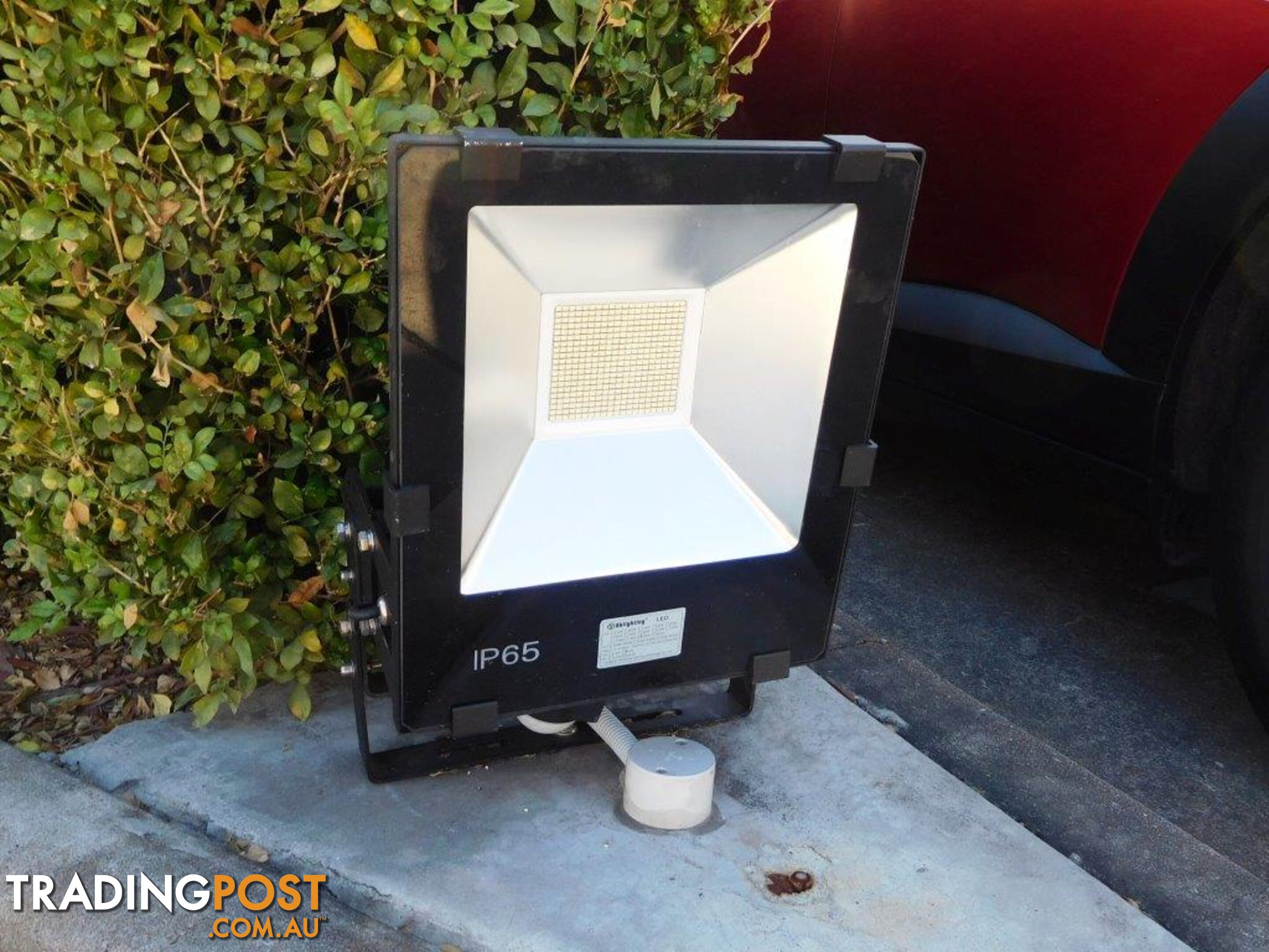 200W IP65 Water proof LED FLOOD Light - 7000k. 240V/50Hz. 