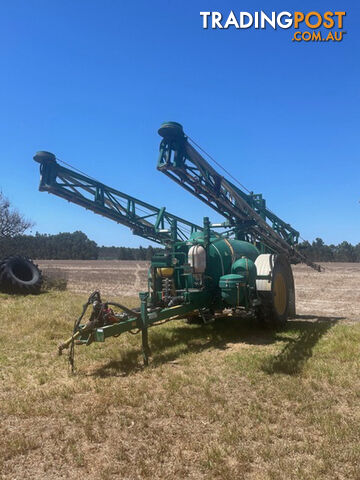 Goldacres Prairie Special 33m boom sprayer /w 4000L Tank