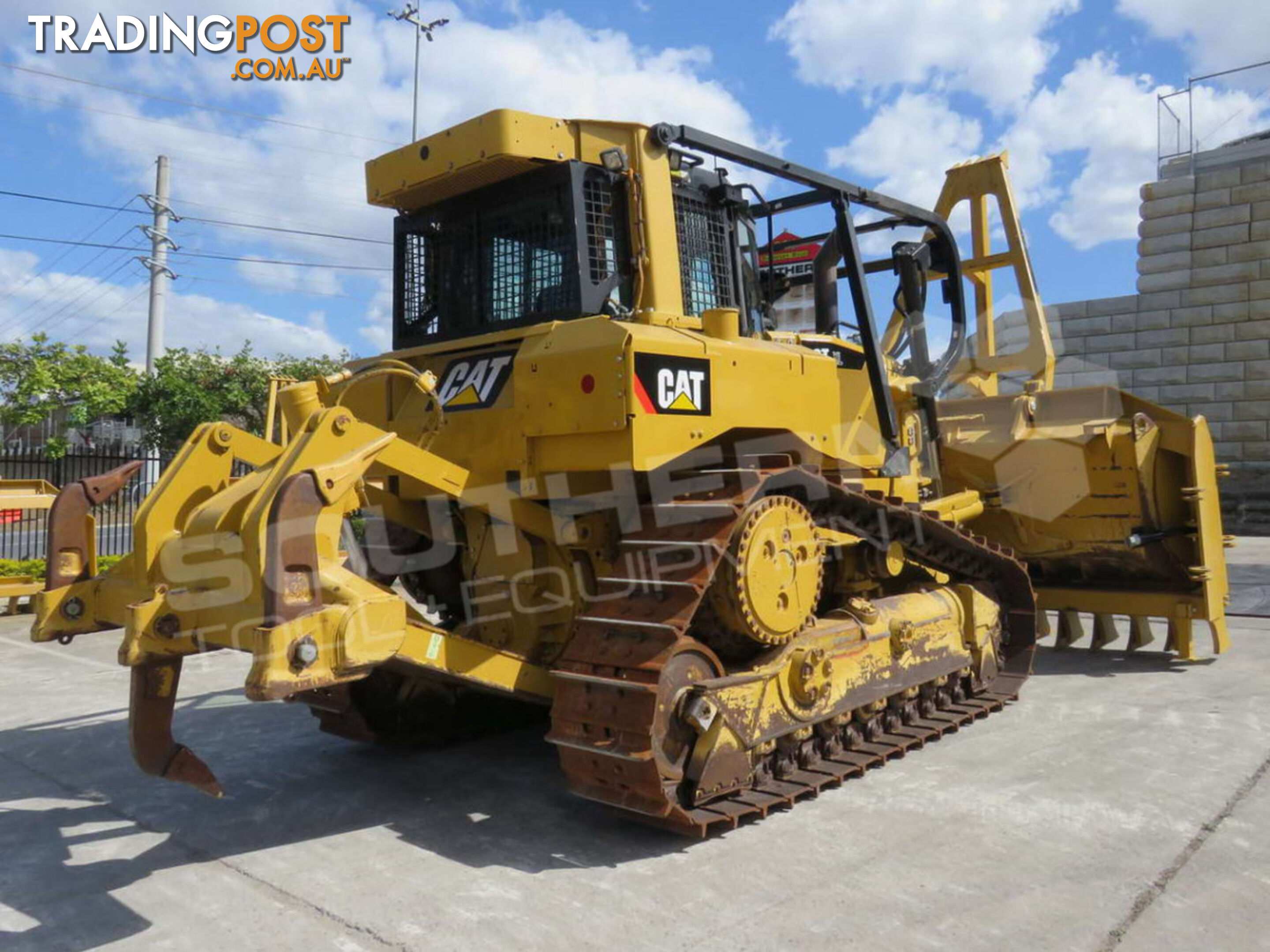 Caterpillar D6T XL VPAT Dozer w Stick Rakes & Tree Spear fitted (Stock No. 2315)