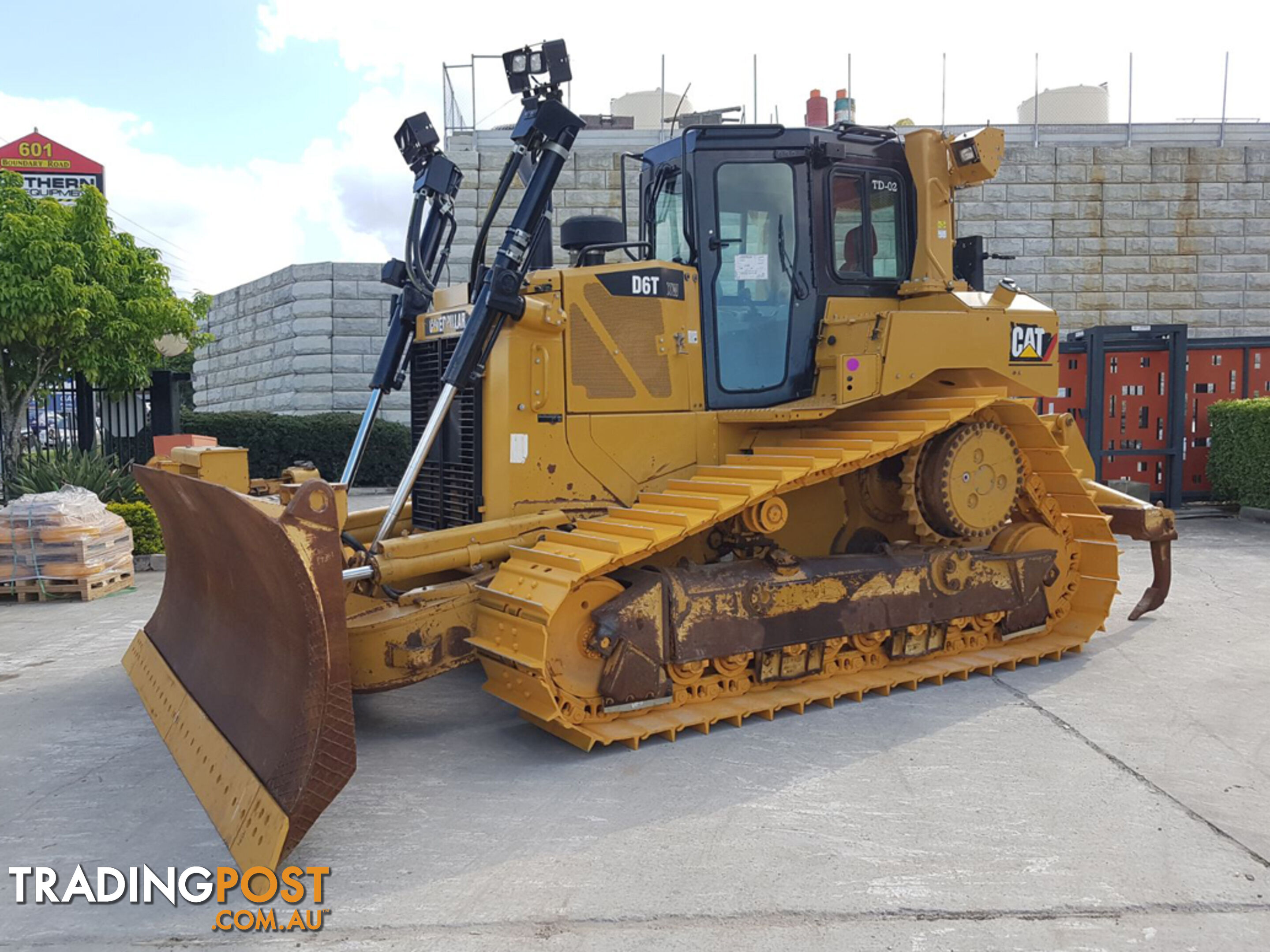  2012 Caterpillar D6T XW Bulldozer (Stock No. 96633) 