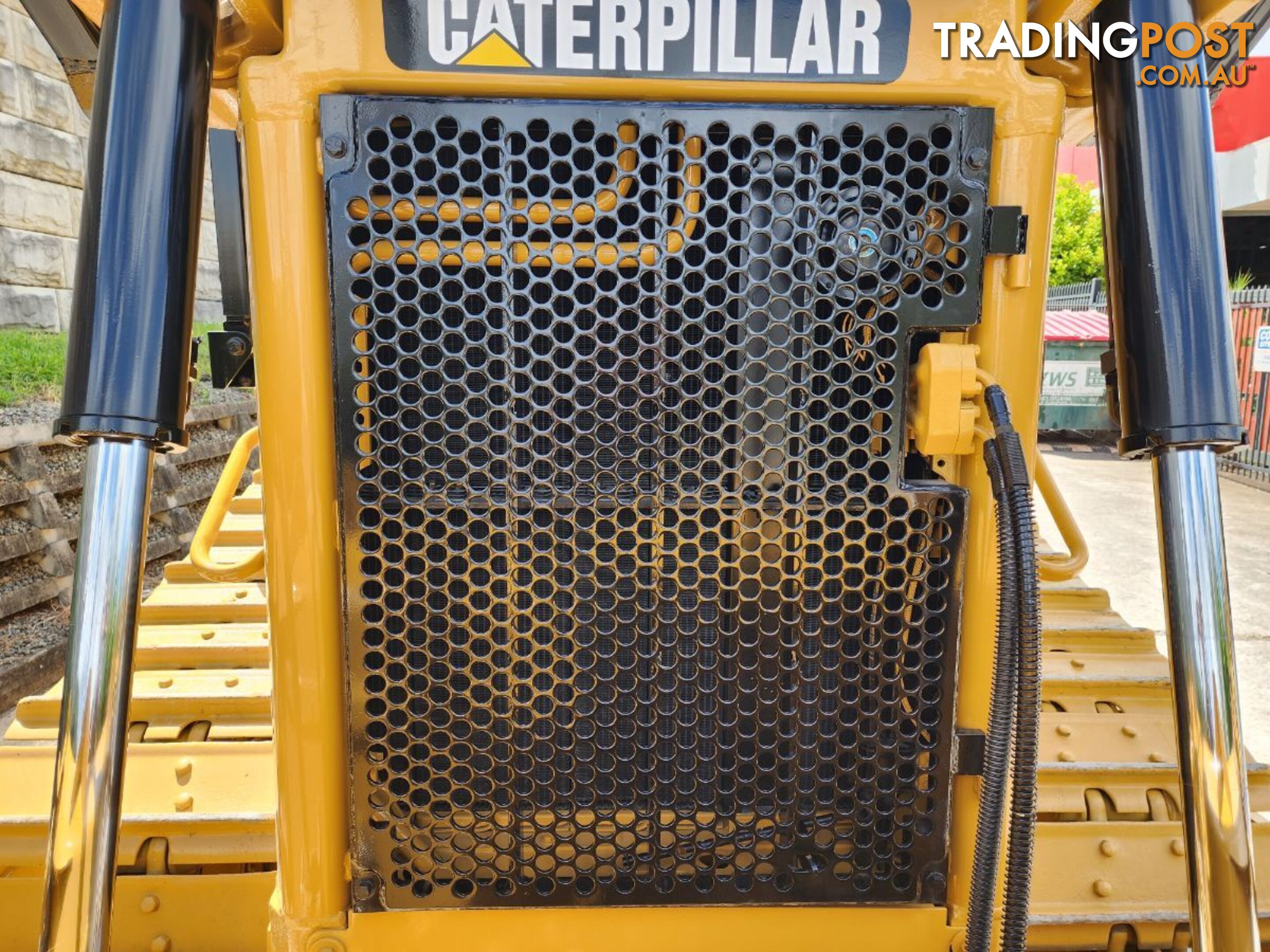 Caterpillar D6H XR Bulldozer (Stock No. 94811)