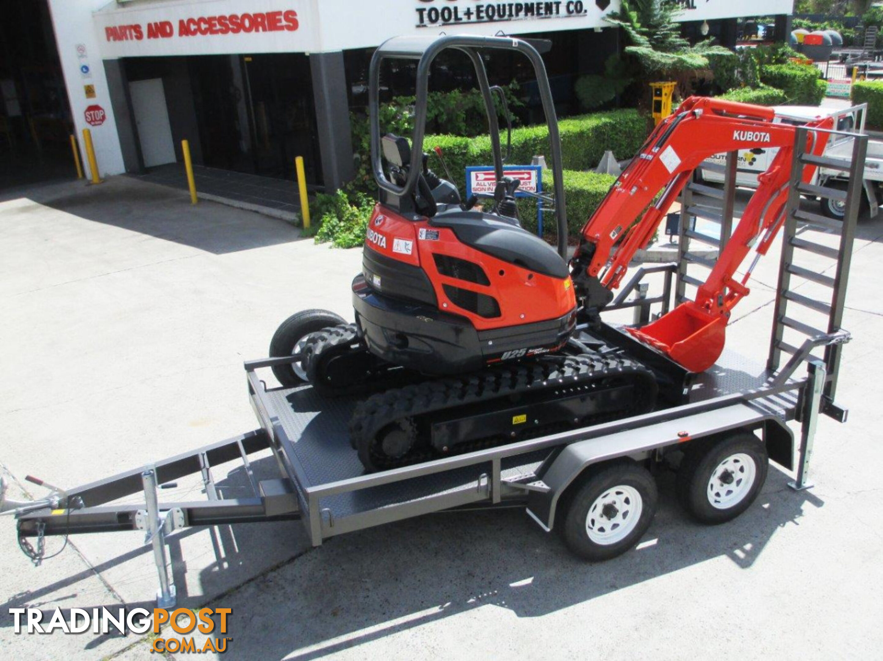  KUBOTA U25 2.5Ton Excavator + Interstate Trailers 4.5 Ton Plant Trailer