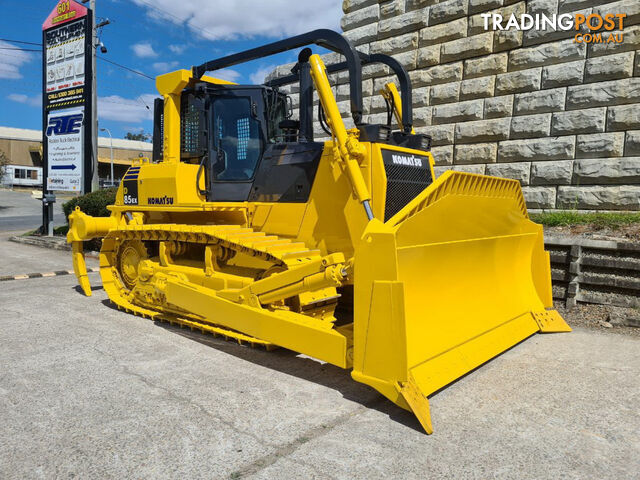 Komatsu D85EX-15E0 dozer (Stock No. 89670) 