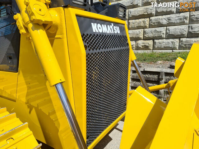 Komatsu D85EX-15E0 dozer (Stock No. 89670) 