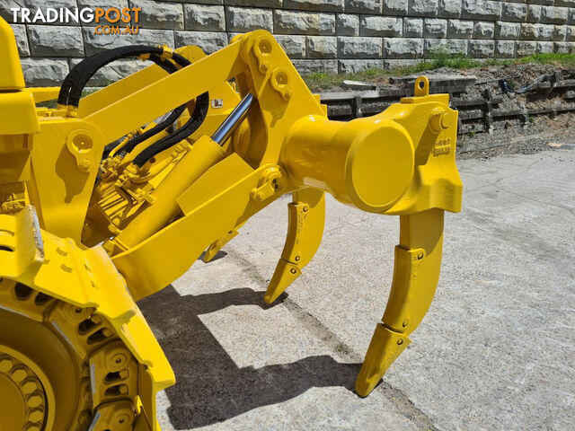 Komatsu D85EX-15E0 dozer (Stock No. 89670) 