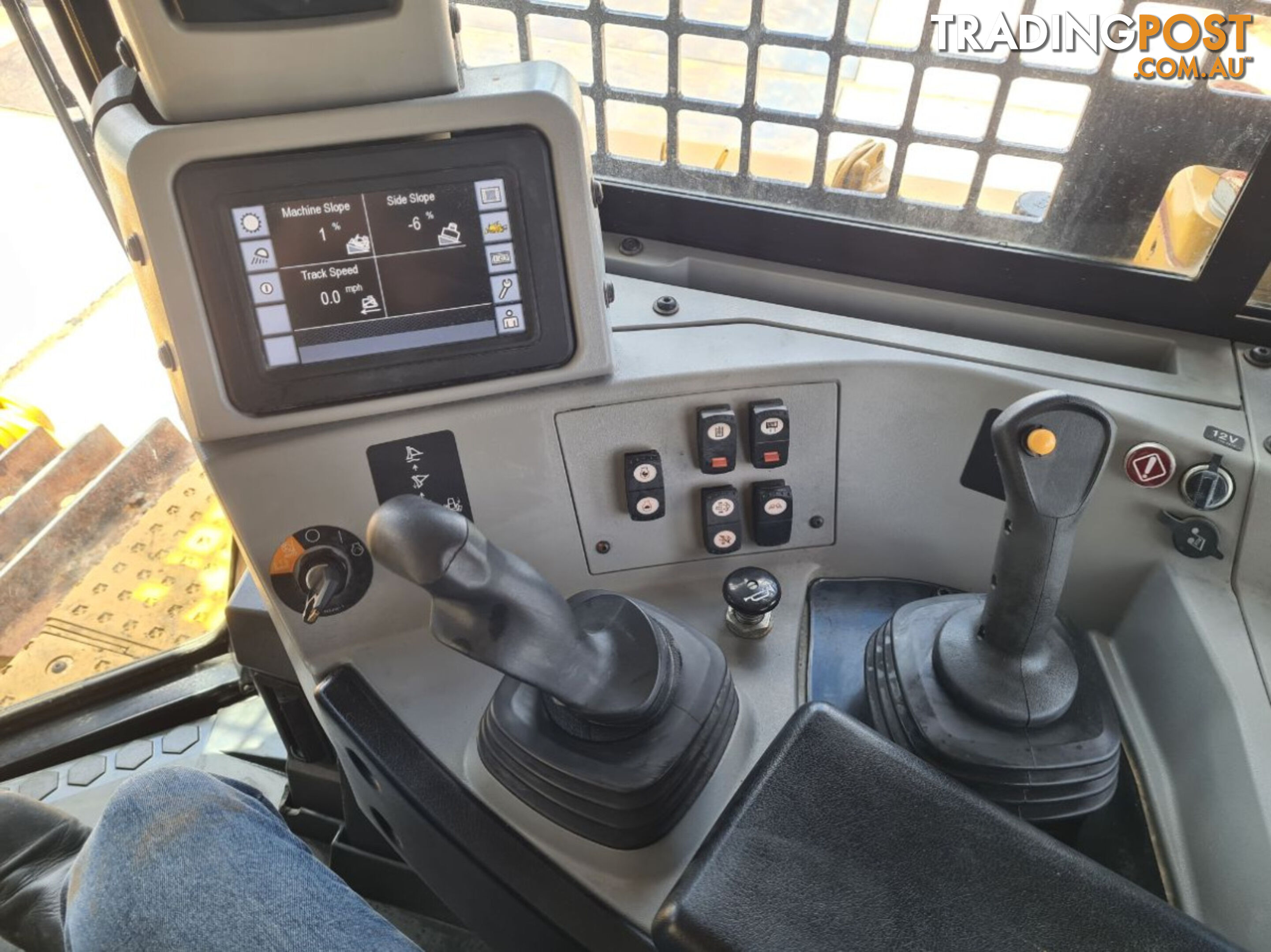 2019 Caterpillar D8T Bulldozer (Stock No. 89691)