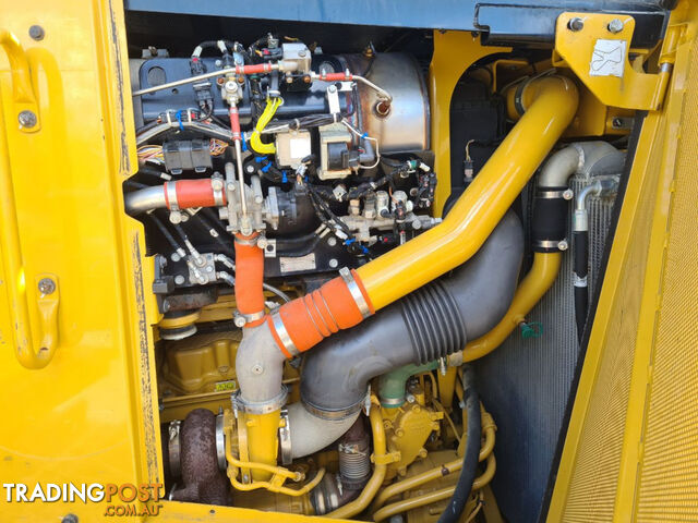 2019 Caterpillar D8T Bulldozer (Stock No. 89691)