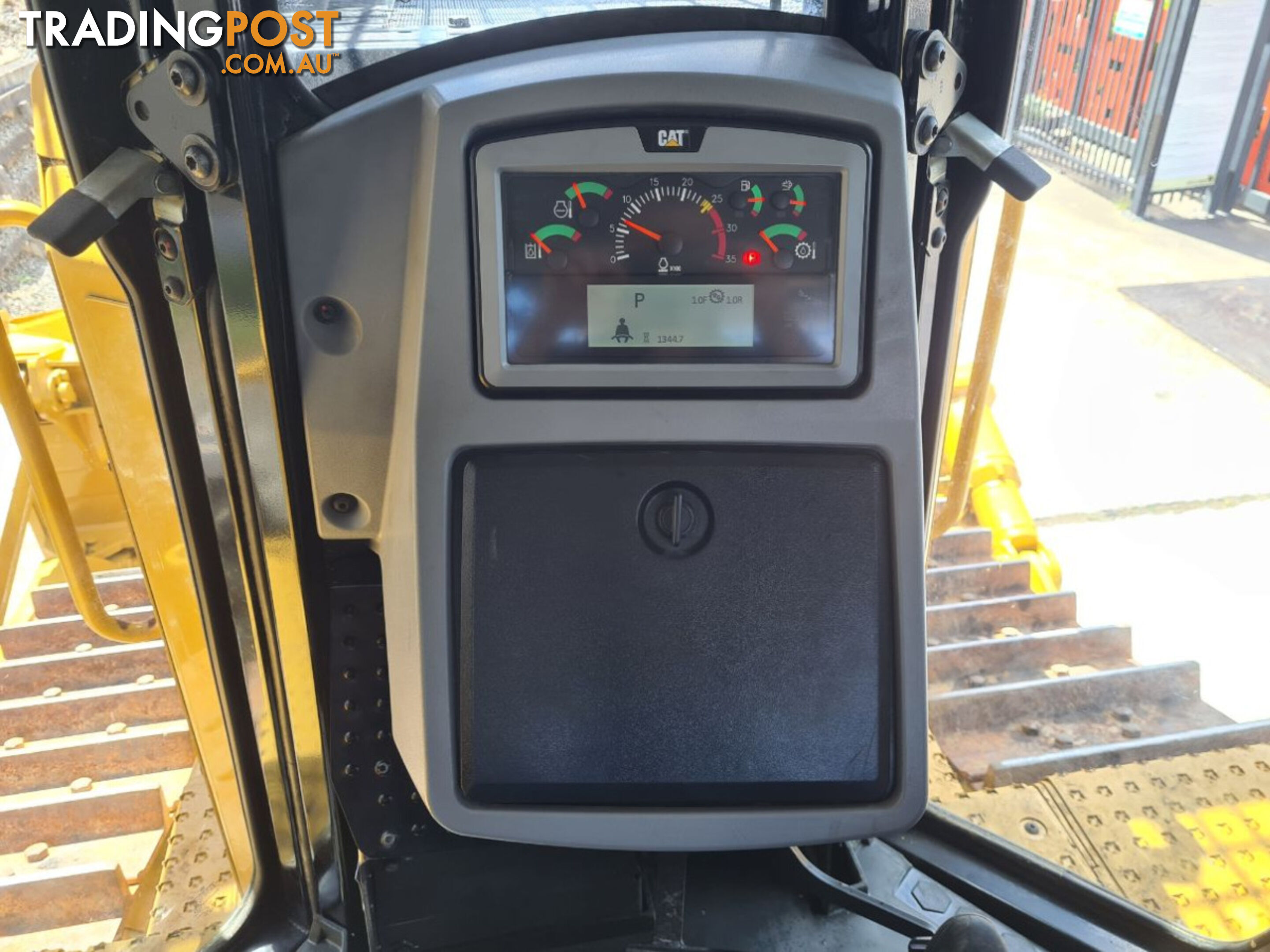 2019 Caterpillar D8T Bulldozer (Stock No. 89691)